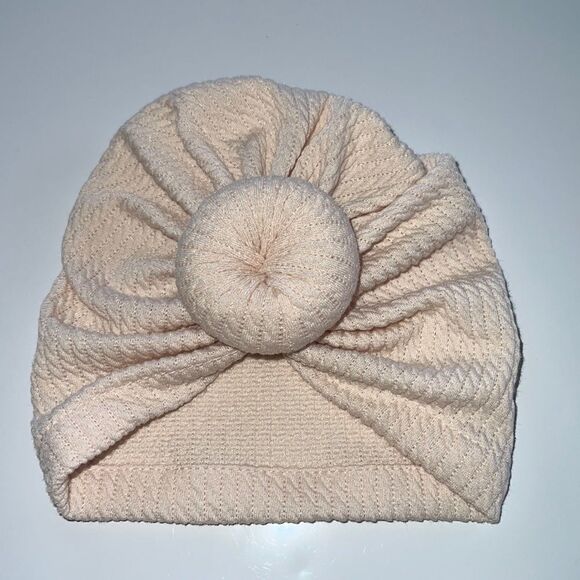 π New π Cute Little Girls Turban with Bun Sizeβ0-6 Months π - Picture 1 of 5